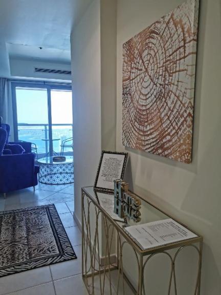Luxury Stay In Marina Dubai Exteriör bild
